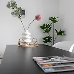 Апартаменты 6p Newly Renovated With Unique Roof-terrace *