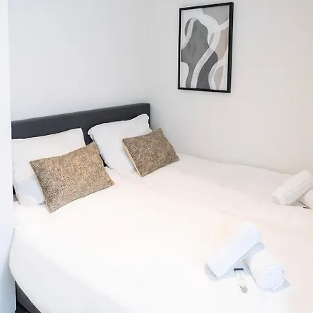 6p Newly Renovated With Unique Roof-terrace Διαμέρισμα