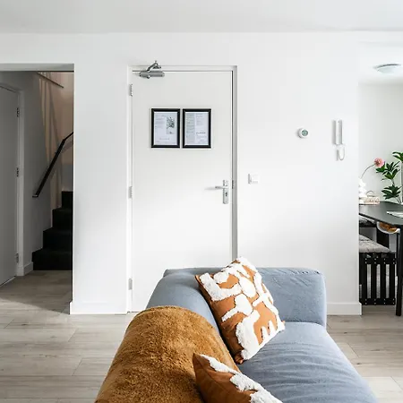 Apartman 6p Newly Renovated With Unique Roof-terrace *