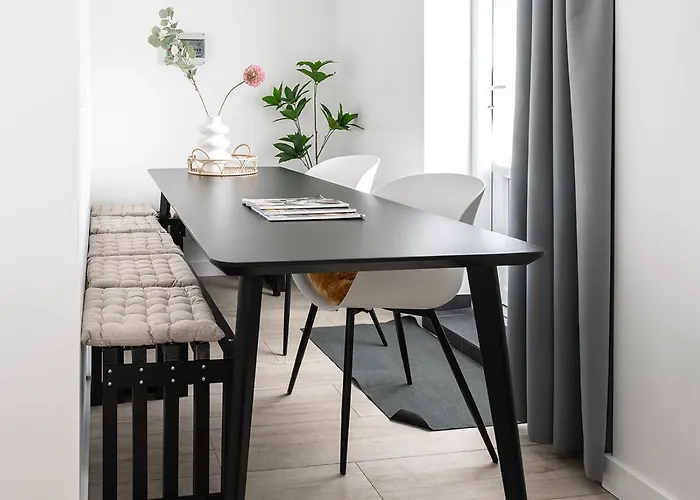 6p Newly Renovated With Unique Roof-terrace Apartamento