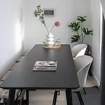 6p Newly Renovated With Unique Roof-terrace Apartamento Eindhoven