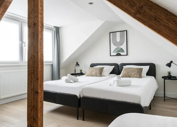 6p Newly Renovated With Unique Roof-terrace * Eindhoven